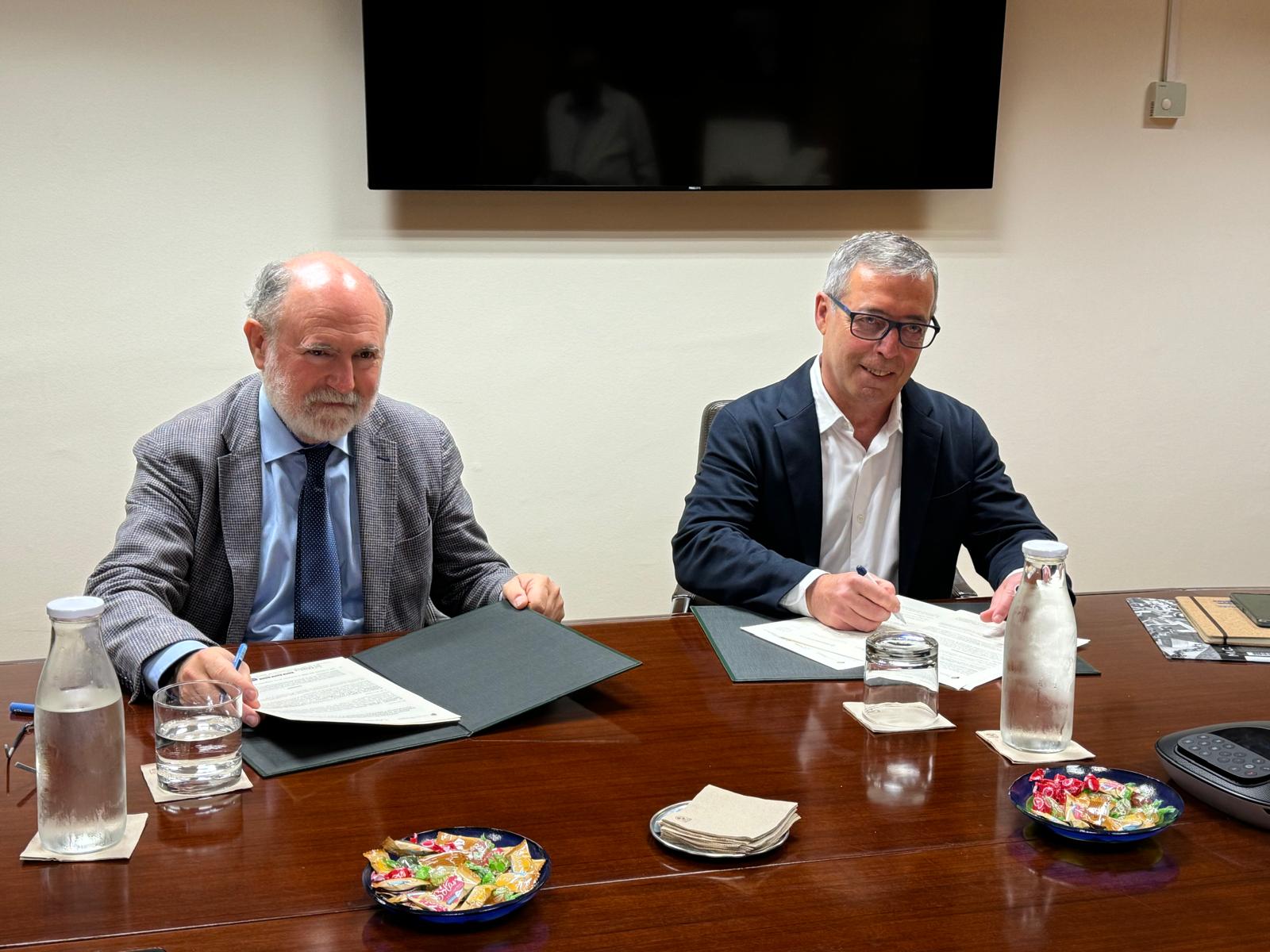 Renovado convenio de colaboración entre el COIM y el grupo Tragsa
