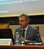 Eduardo Rojas durante su presentación