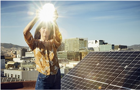 Súmate a la Revolución con la única tarifa plana de luz del mercado y recibirás 30€ de regalo